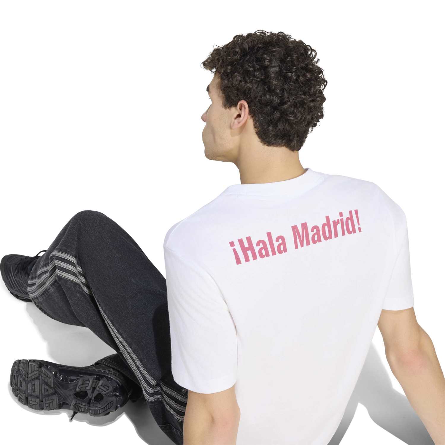 Mens adidas SZN Graphic T-Shirt 26/27 White - Image 6